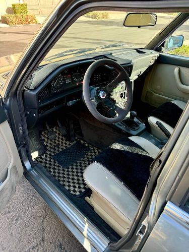 Bmw-528i-1988-Charcoal-Tan-4