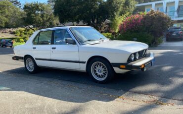 Bmw-533i-1983-4