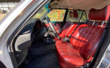 Bmw-533i-1983-8