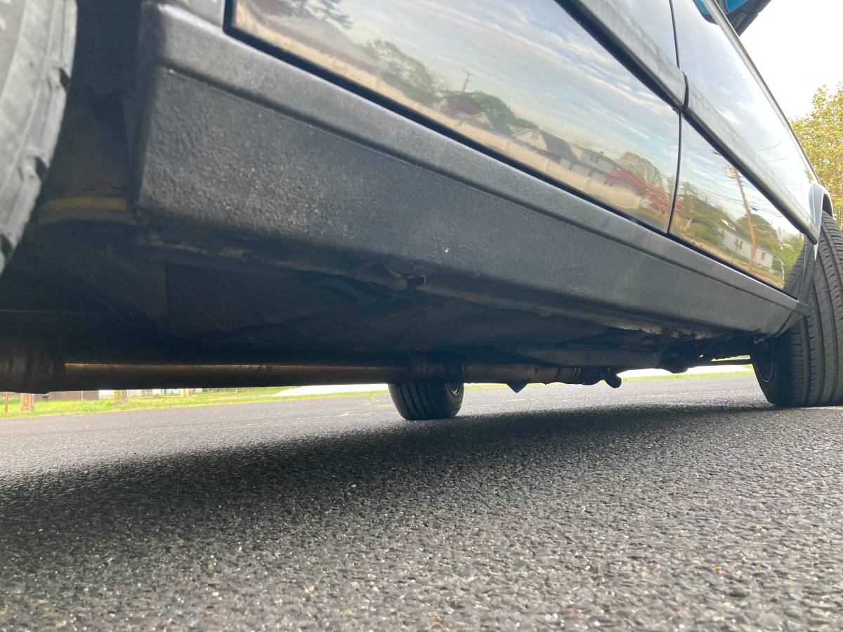 Bmw-535i-1985-black-15