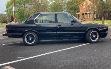 Bmw-535i-1985-black-6