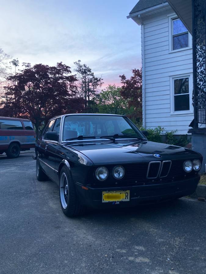 Bmw-535i-1985-black