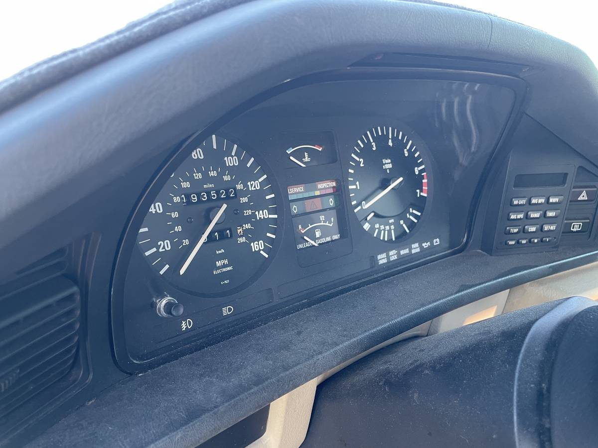 Bmw-535i-1986-blue-11