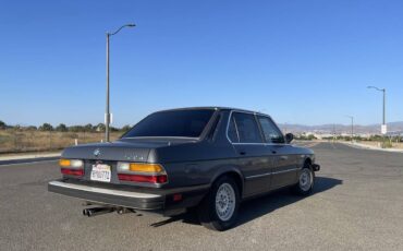 Bmw-535i-1986-blue-3