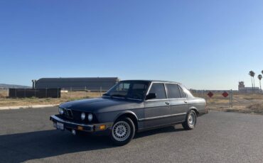 Bmw-535i-1986-blue-4