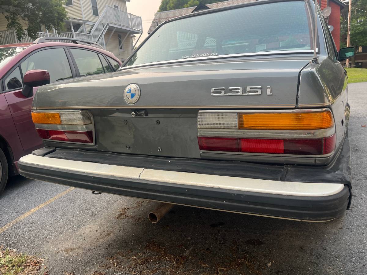 Bmw-535i-1988-grey-4