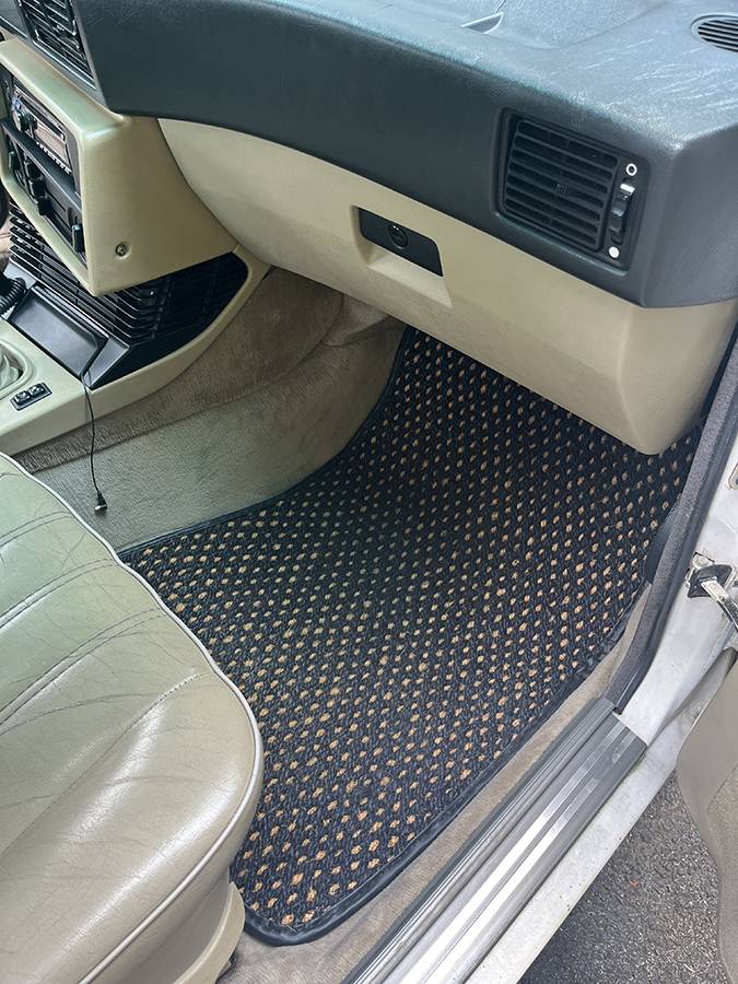 Bmw-535i-1988-white-3