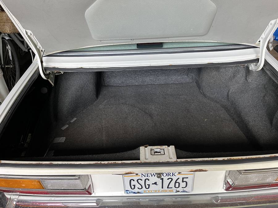 Bmw-535i-1988-white-5