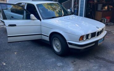 Bmw-535i-1990-white-10