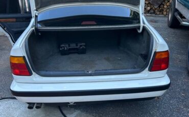 Bmw-535i-1990-white-4