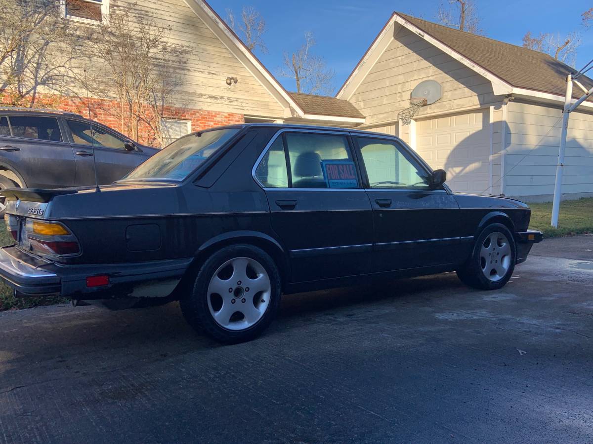 Bmw-535is-1987-black-2