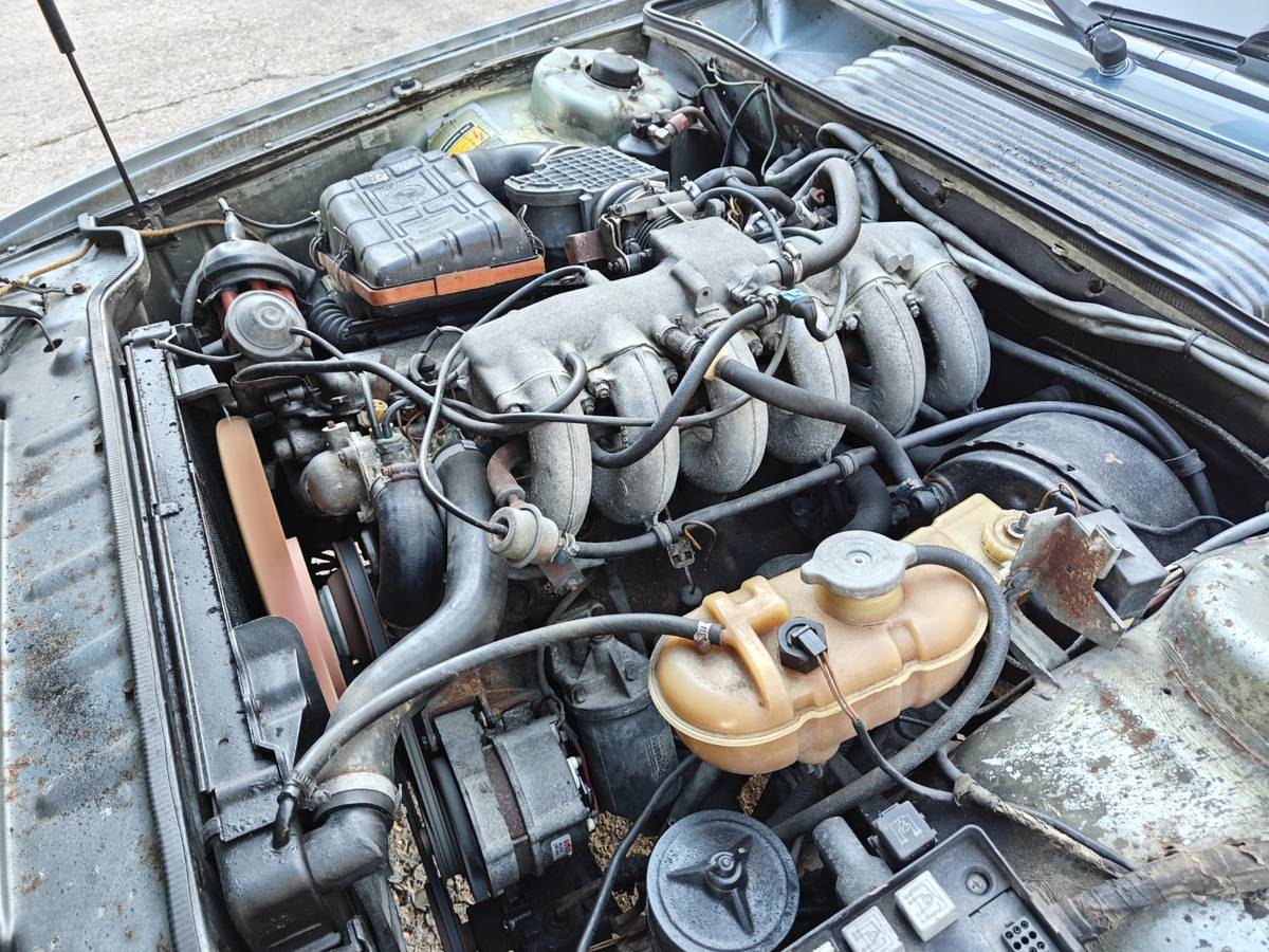 Bmw-633csi-1980-8