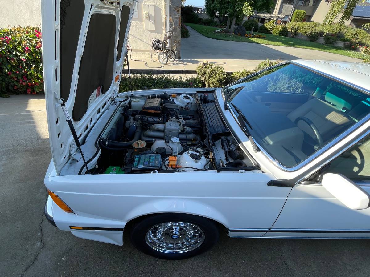 Bmw-635-csi-1988-white-11