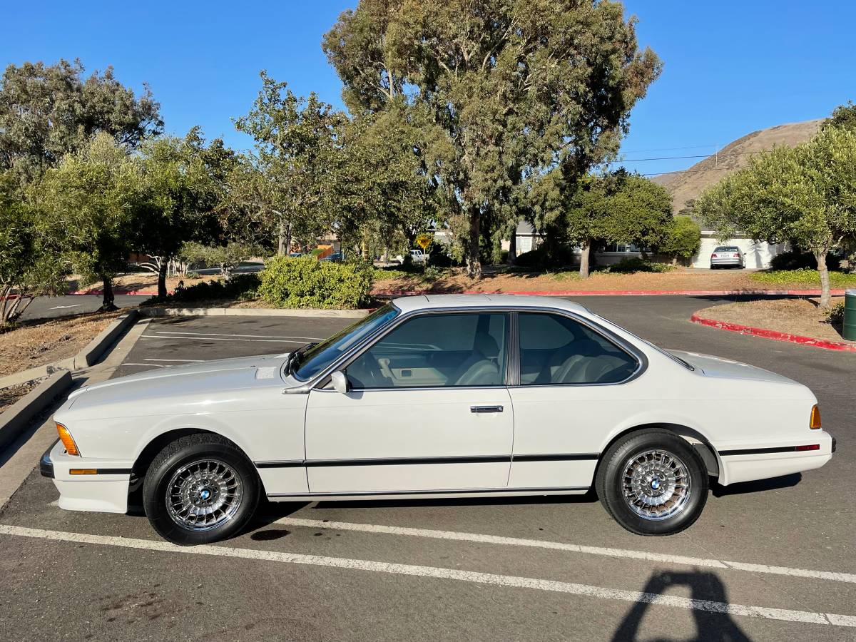 Bmw-635-csi-1988-white-20