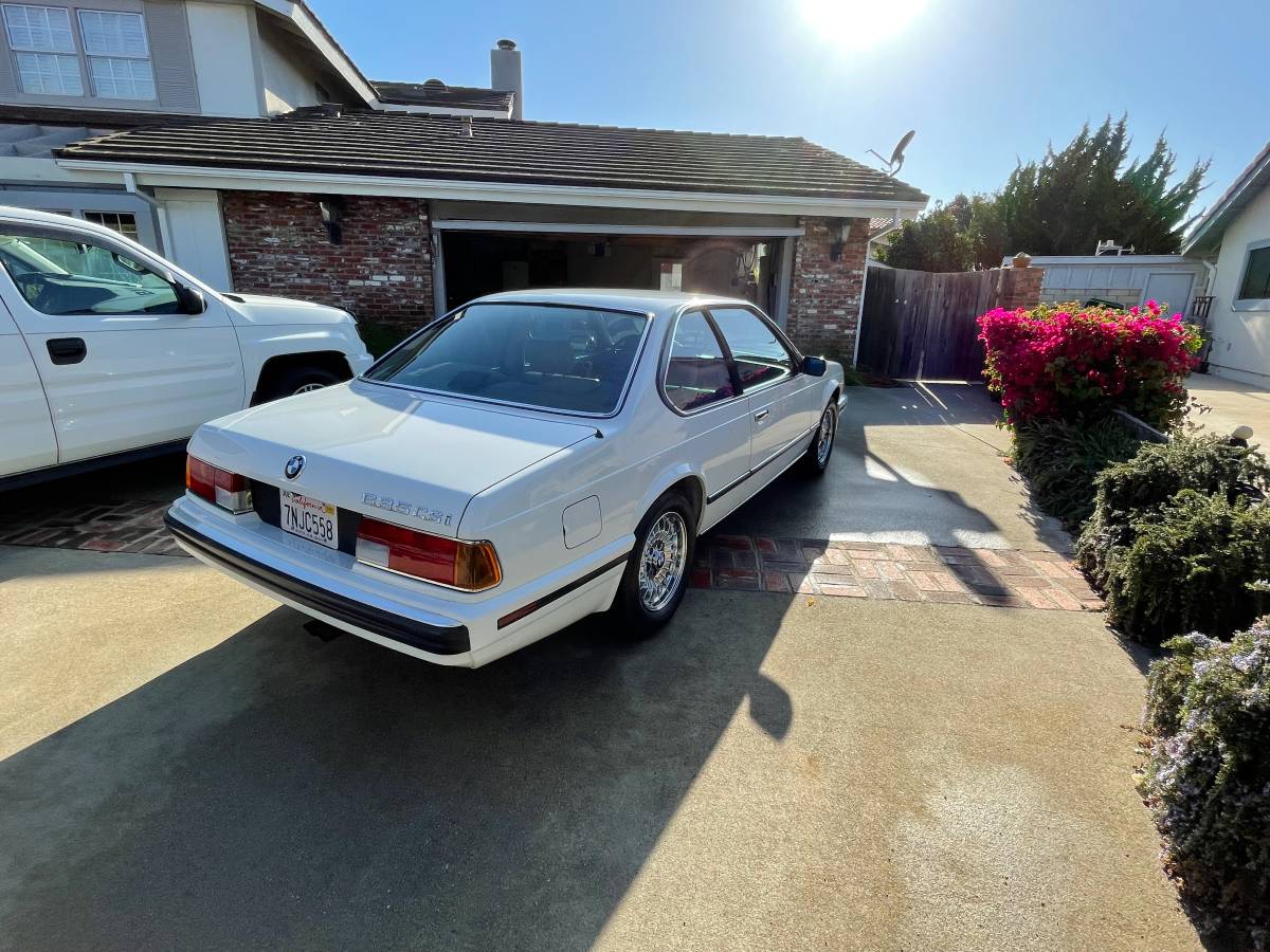 Bmw-635-csi-1988-white-3
