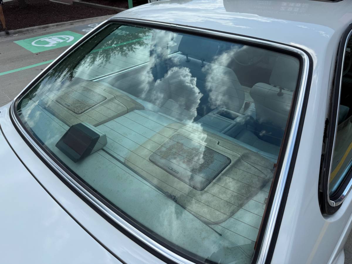 Bmw-635-l6-1987-white-2