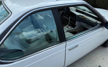 Bmw-635-l6-1987-white-8