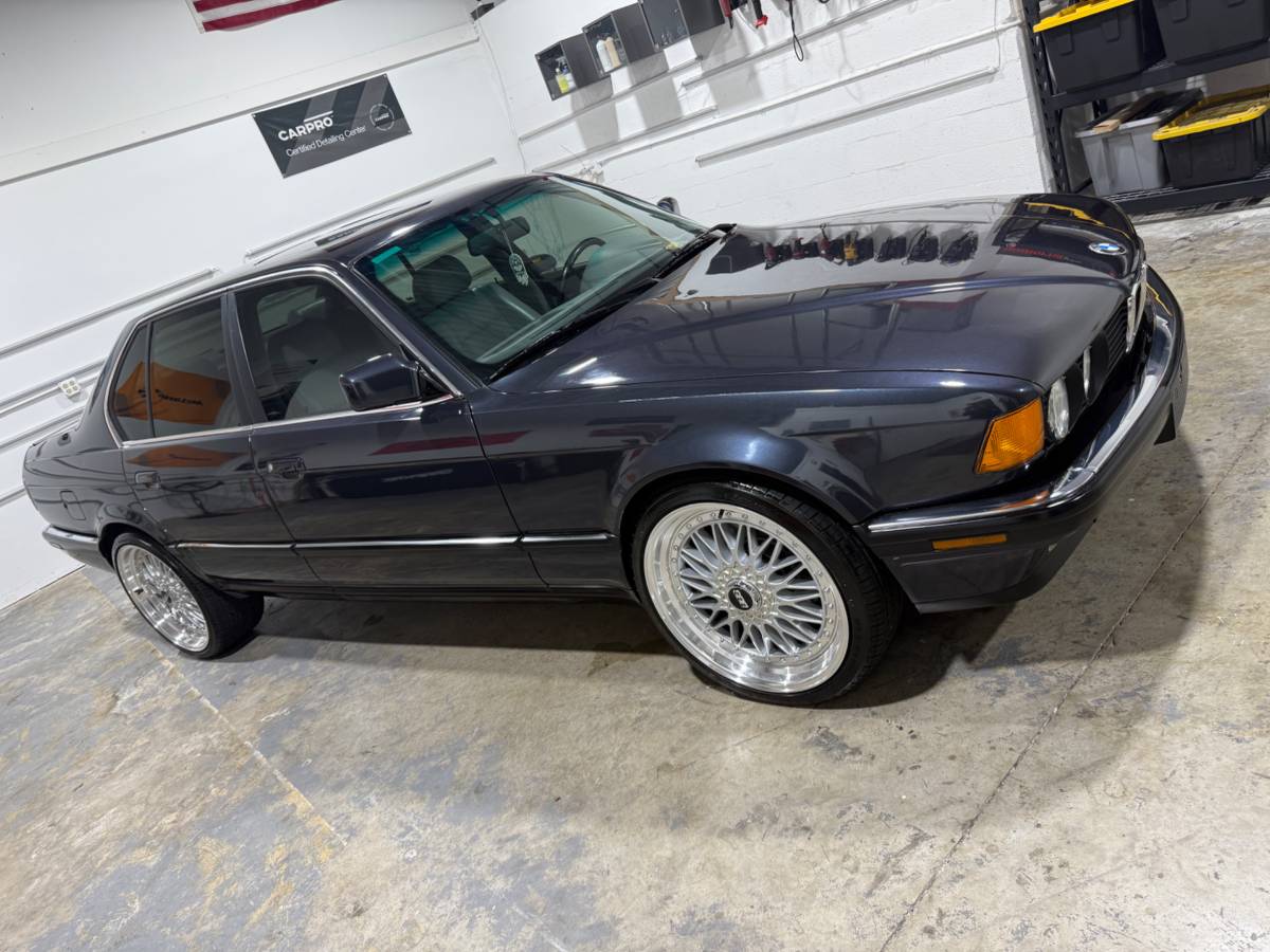 Bmw-735-1992-grey-2