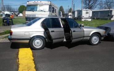 Bmw-735i-1988-brown-4