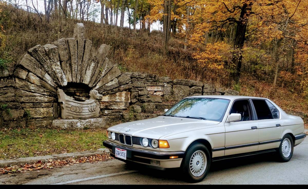 Bmw-735i-1988-brown