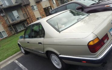 Bmw-735i-1989-custom-2