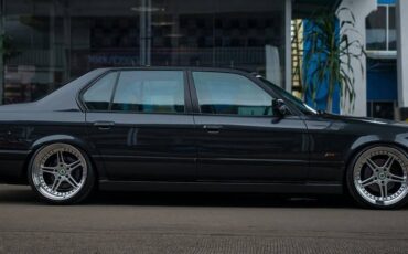 Bmw-735il-1990-3