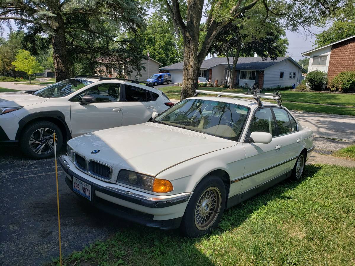 Bmw-740i-1995-white-2