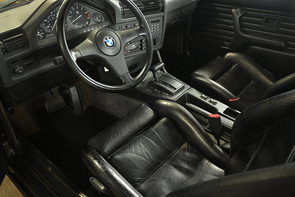 Bmw-e30-1988-black-1