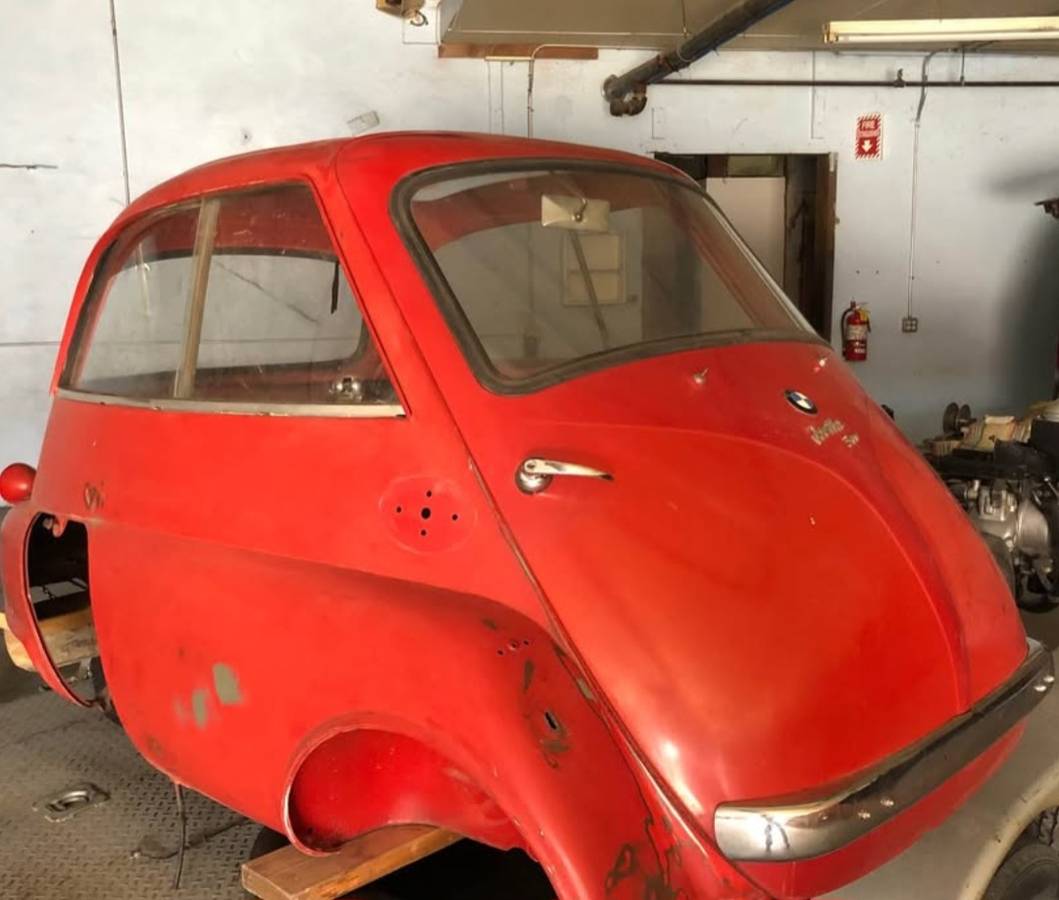 Bmw-isetta-1957-14
