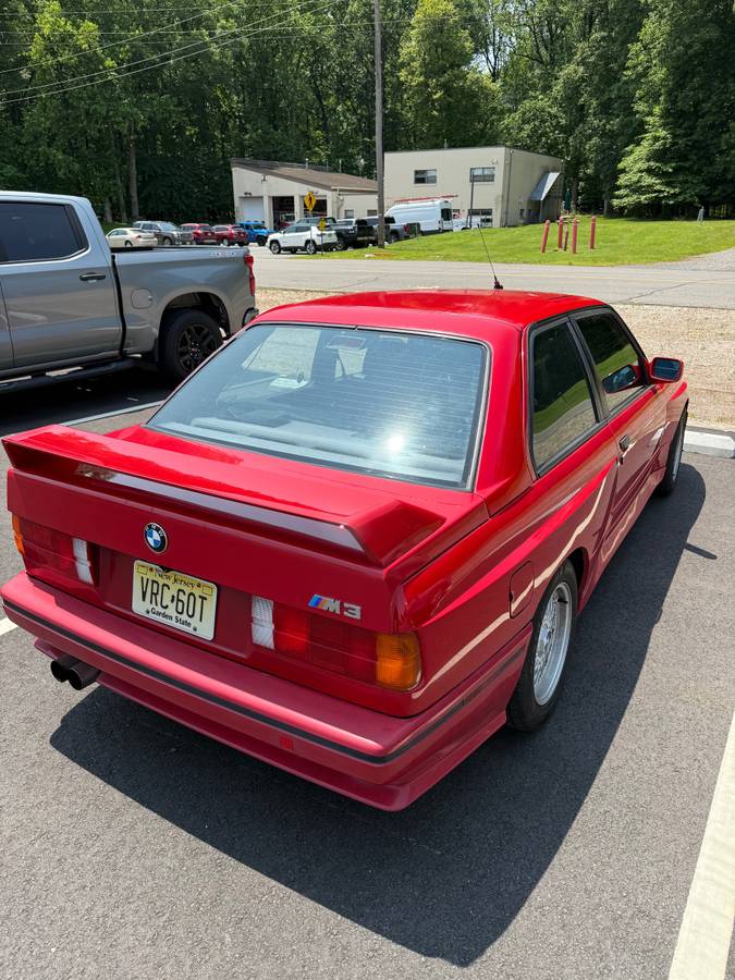 Bmw-m3-1989-red-1