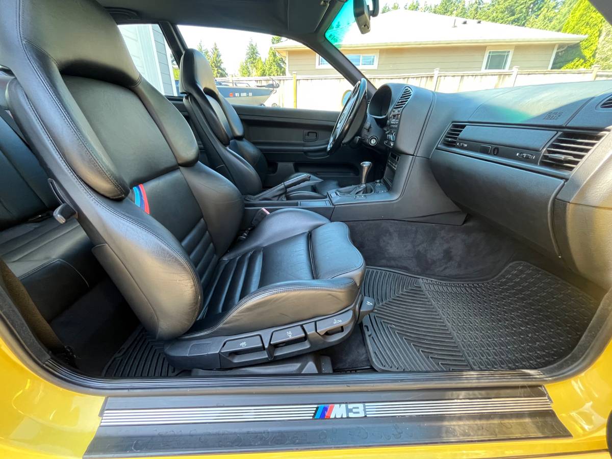Bmw-m3-1995-yellow-5
