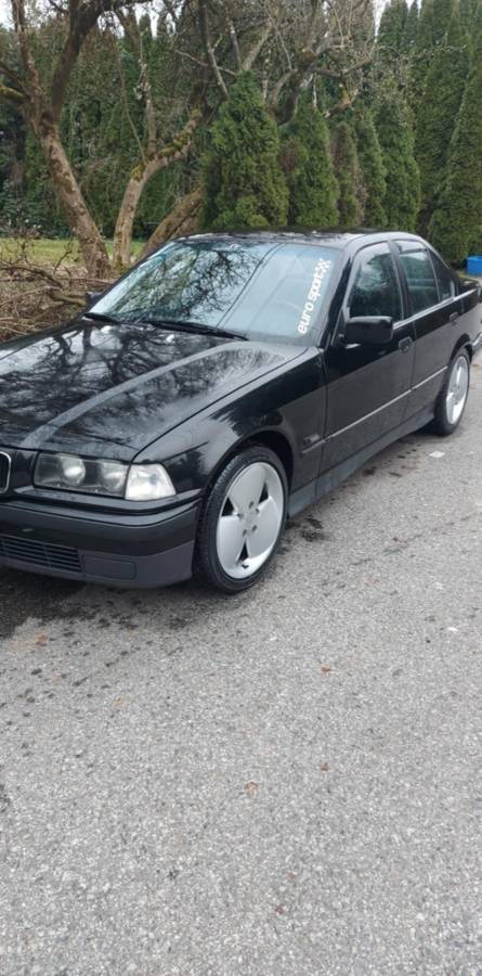 Bmw318i-1995-black-1