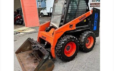 Bobcat-743-1987-black-1