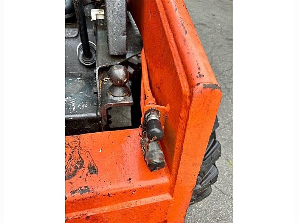 Bobcat-743-1987-black-14