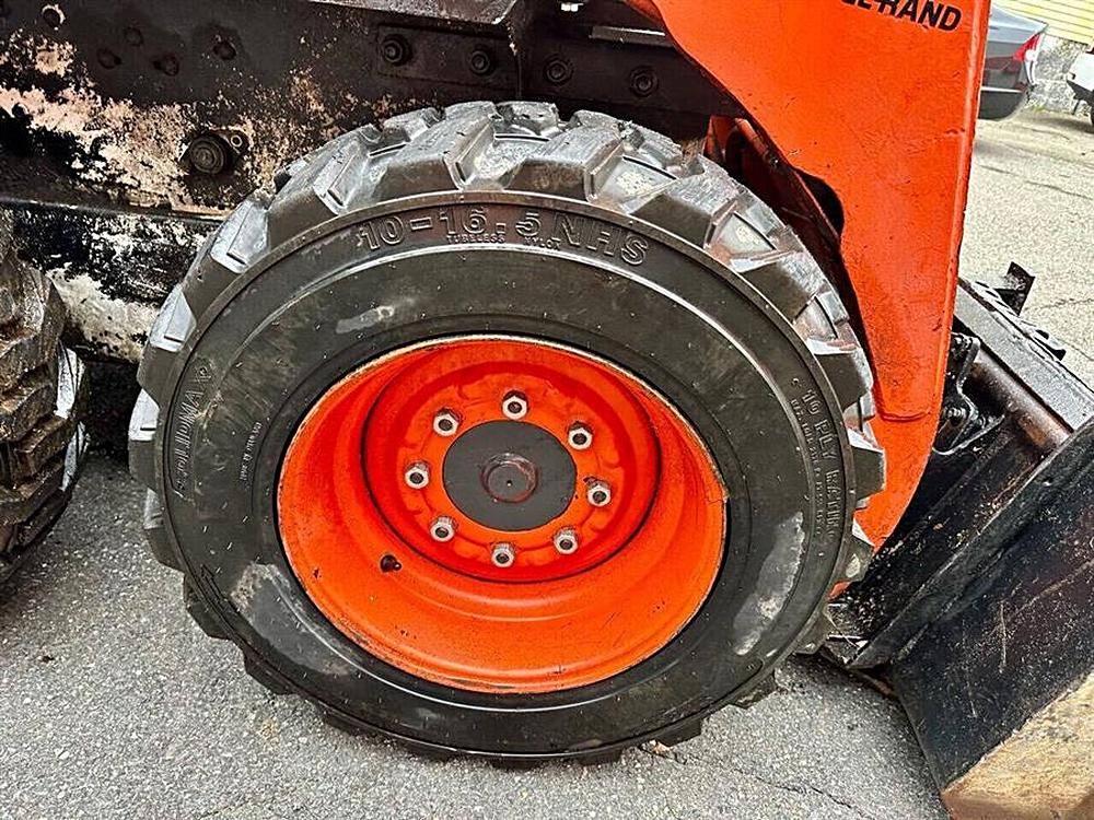Bobcat-743-1987-black-4