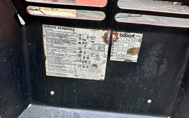 Bobcat-743-743-1987-black-17