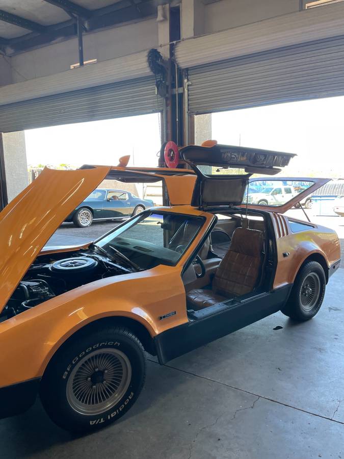 Bricklin-sv-1-1975-orange-9