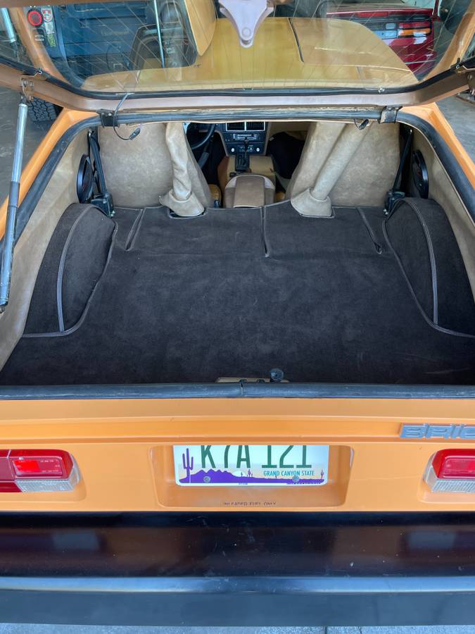 Bricklin-sv-1-1975-orange