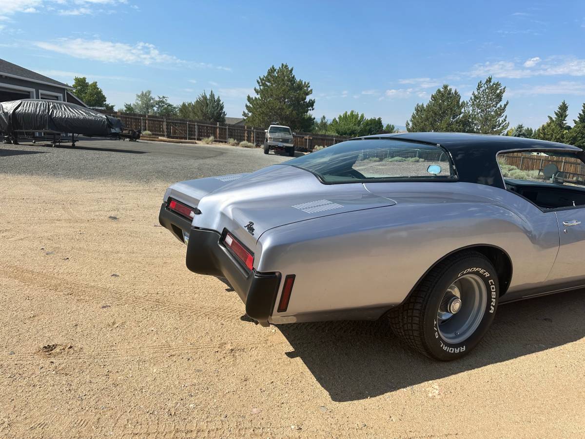 Buick-1972-8