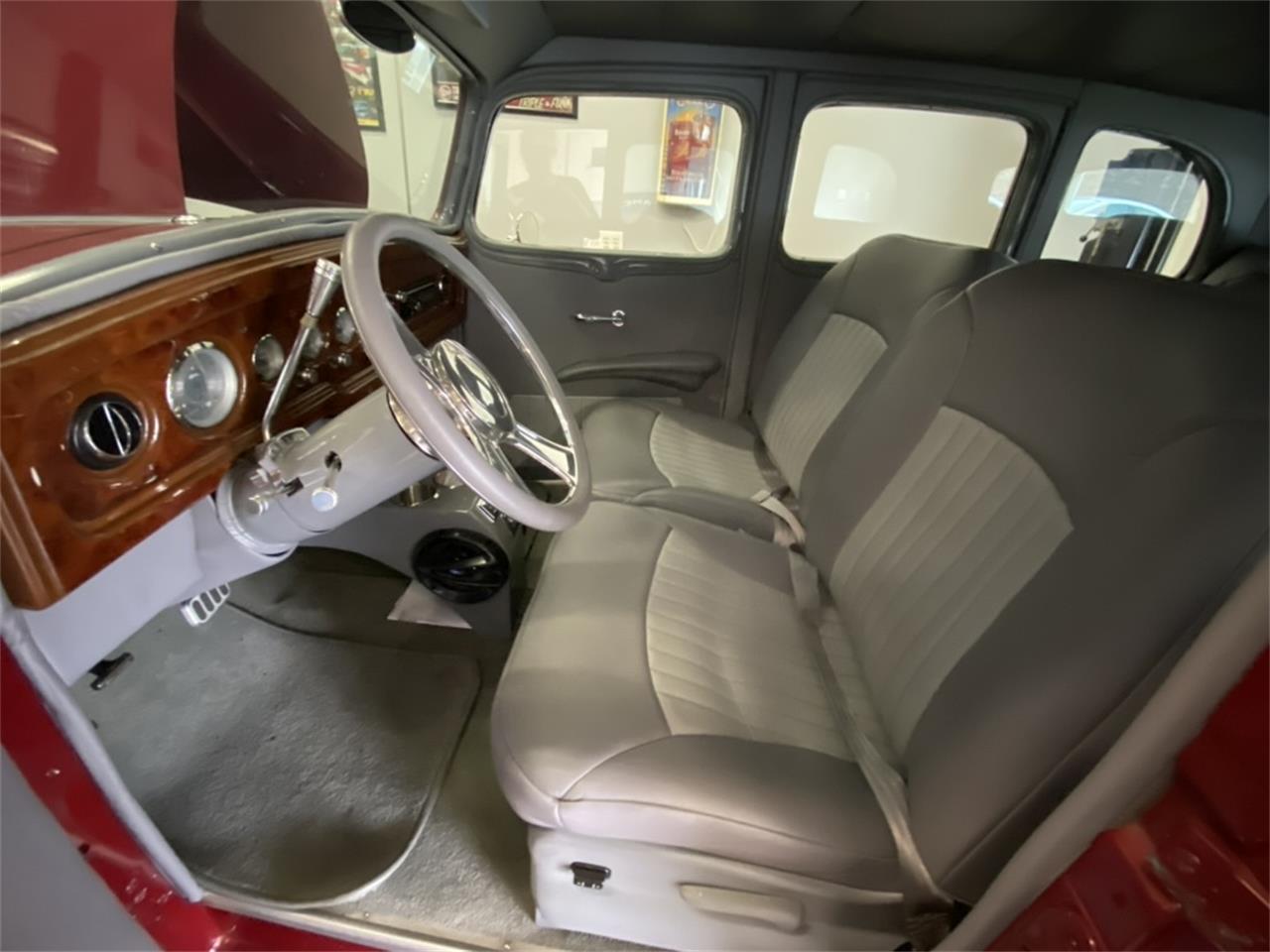 Buick-50-1934-Red-Gray-23
