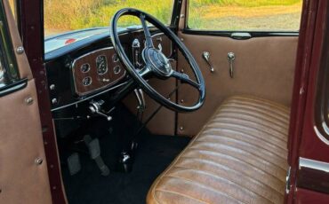 Buick-56s-coupe-1932-custom-16