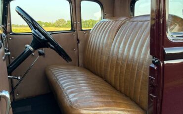 Buick-56s-coupe-1932-custom-23