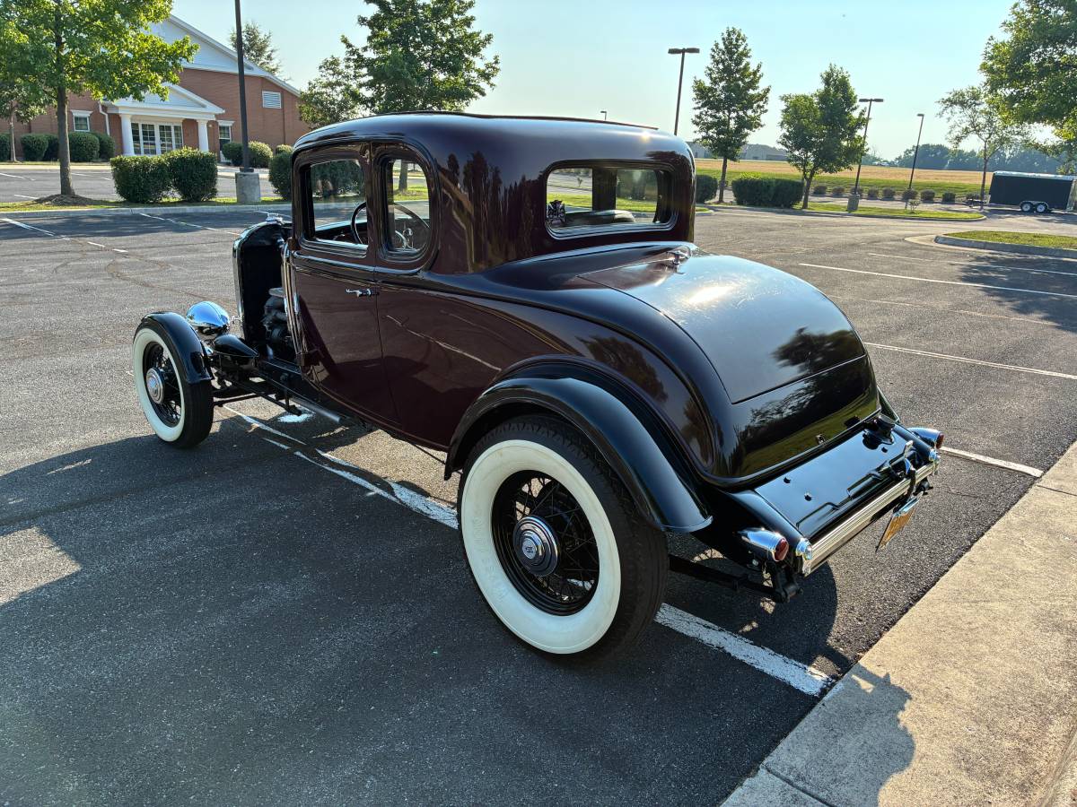 Buick-56s-coupe-1932-custom-5