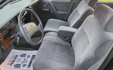 Buick-Century-1991-Sedan-13