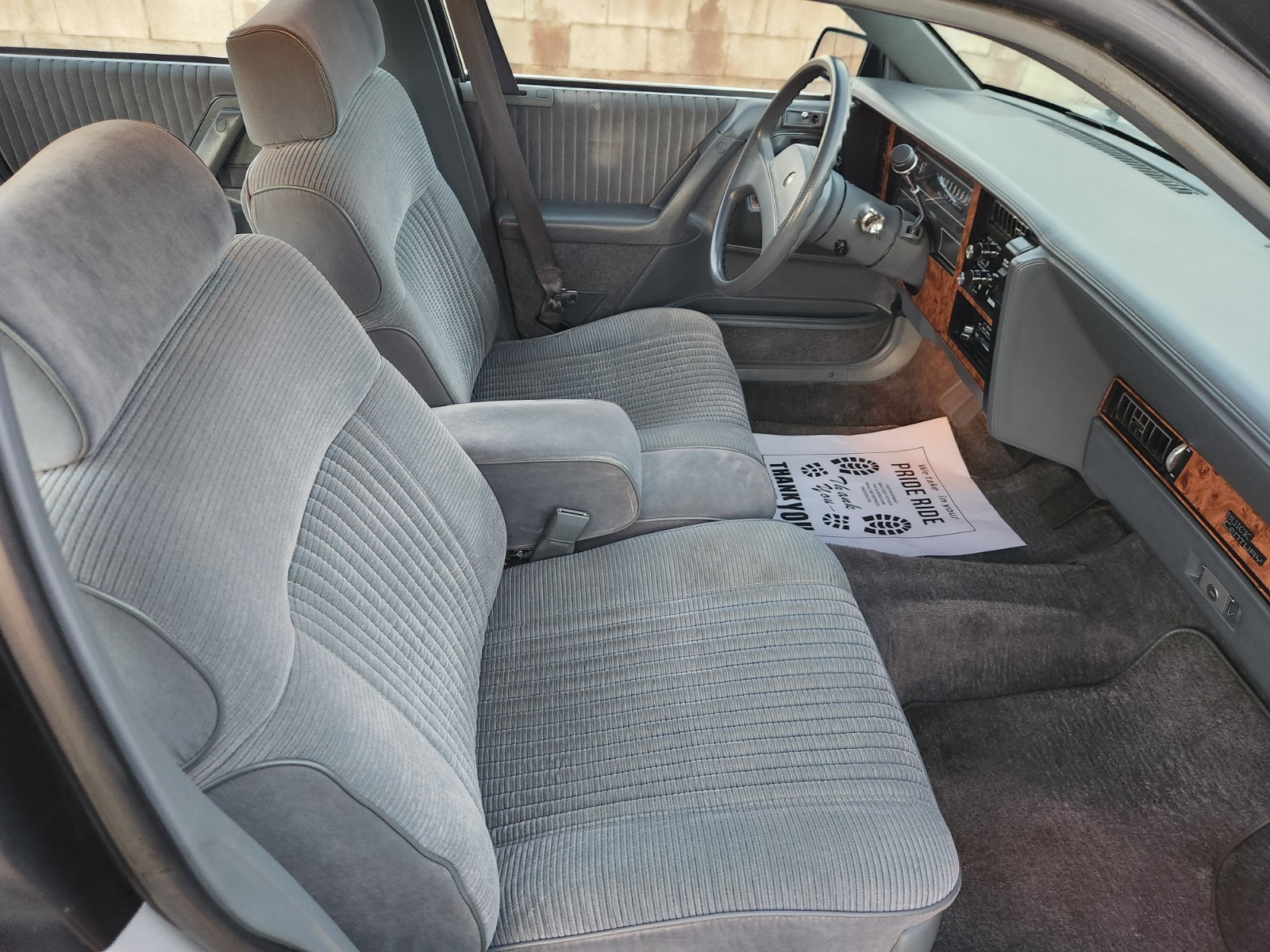 Buick-Century-1991-Sedan-18