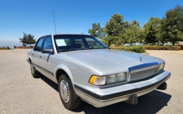 Buick-Century-1991-Sedan-5