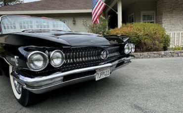 Buick-Electra-225-1960-Black-Red-2