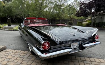 Buick-Electra-225-1960-Black-Red-6