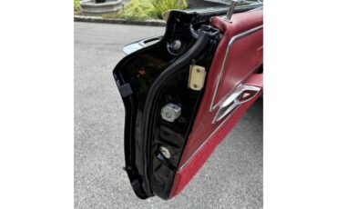 Buick-Electra-225-1960-Black-Red-7
