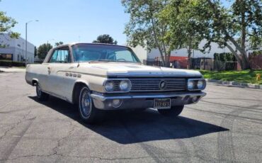 Buick-Electra-225-1963-Two-Tone-13